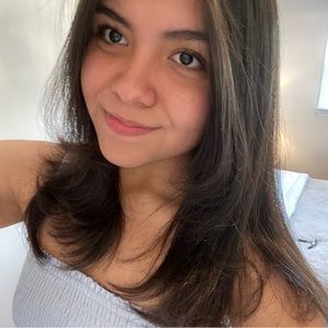 Meet your Posher, Adriana